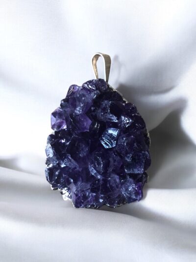 COLLIER AMETHYSTE BRUTE