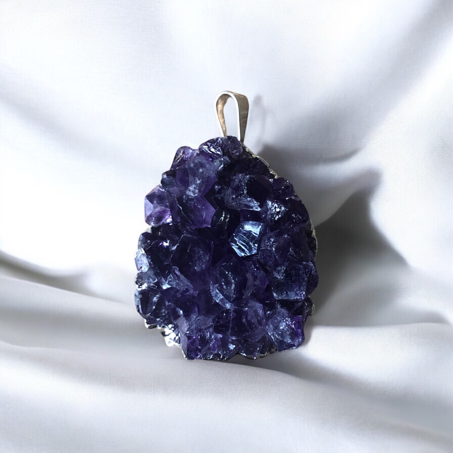 COLLIER AMETHYSTE BRUTE