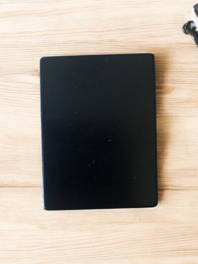 PLAQUETTE TÉLÉPHONE RECTANGULAIRE 40 X 30MM SHUNGITE AA