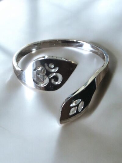 BAGUE OM ACIER INOXYDABLE