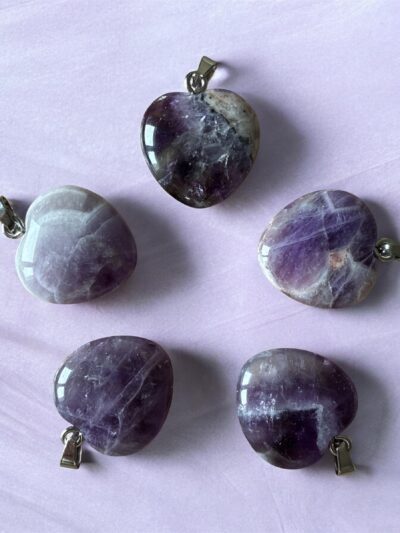 PENDENTIF COEUR 20MM AMETHYSTE RUBANNEE A